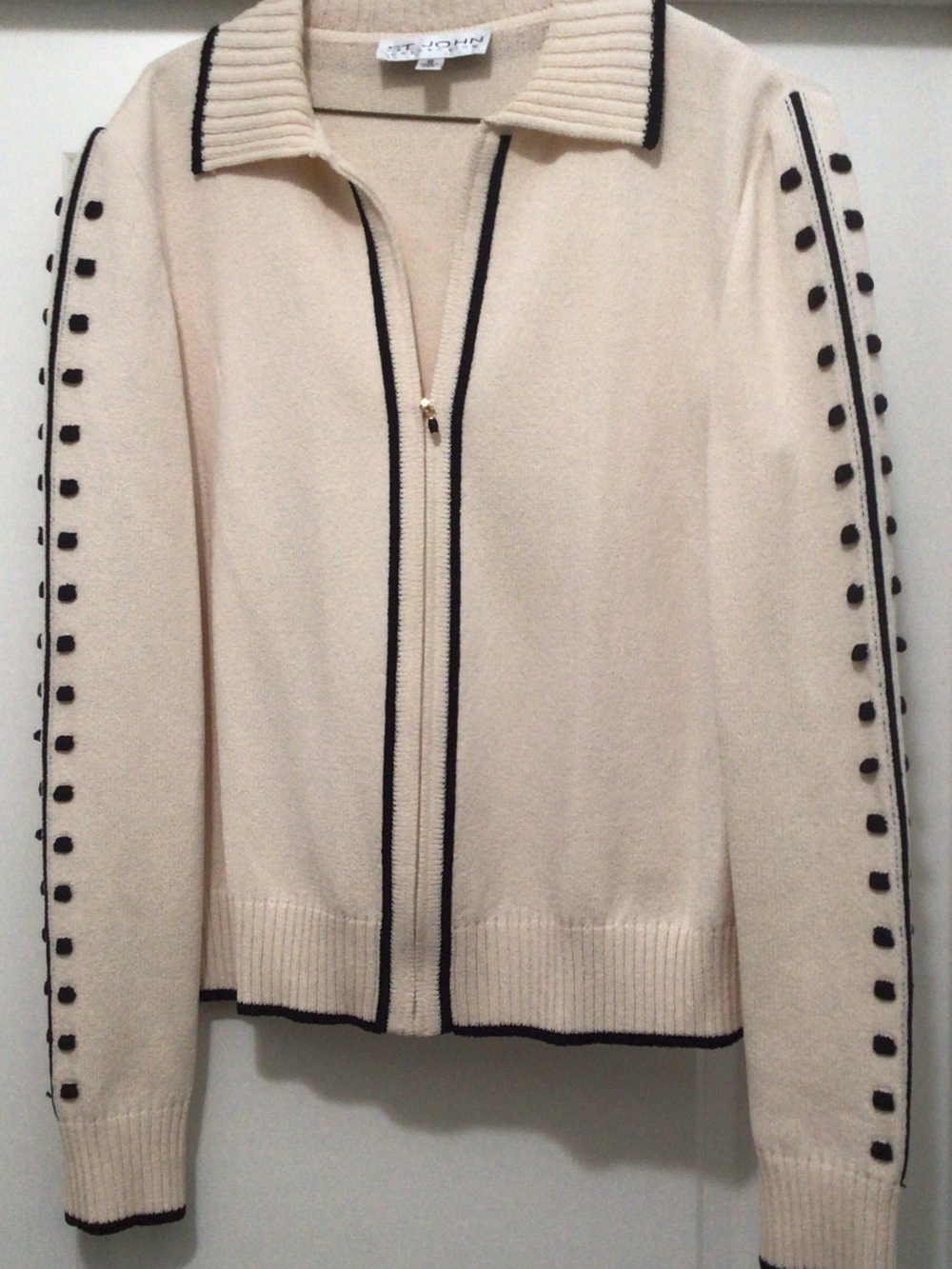 St. John Cream Zip Cardigan with Black Trim and Sleeve Buttons